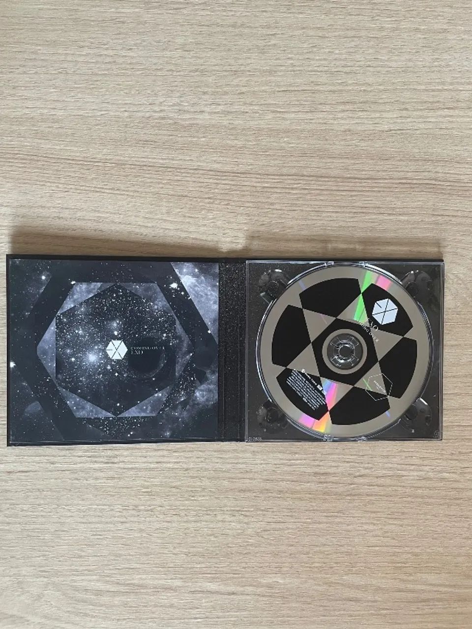 Kit 2 álbuns KPop EXO-CBX - Girls (CD E DVD) + Coming over