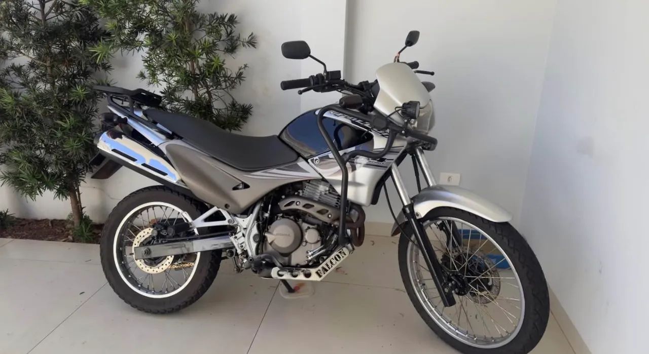 HONDA NX FALCON 2008