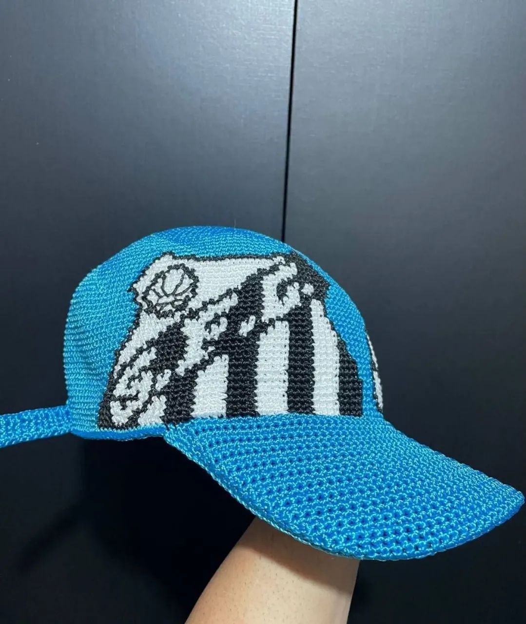 Boné de crochê Santos Azul - Foto 2
