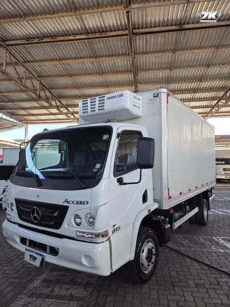 MERCEDES-BENZ ACCELO 815 2013 - Foto 3