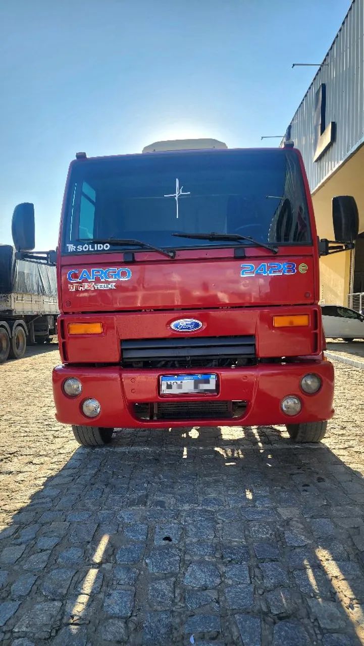 2428e IMPECÁVEL  - Foto 2