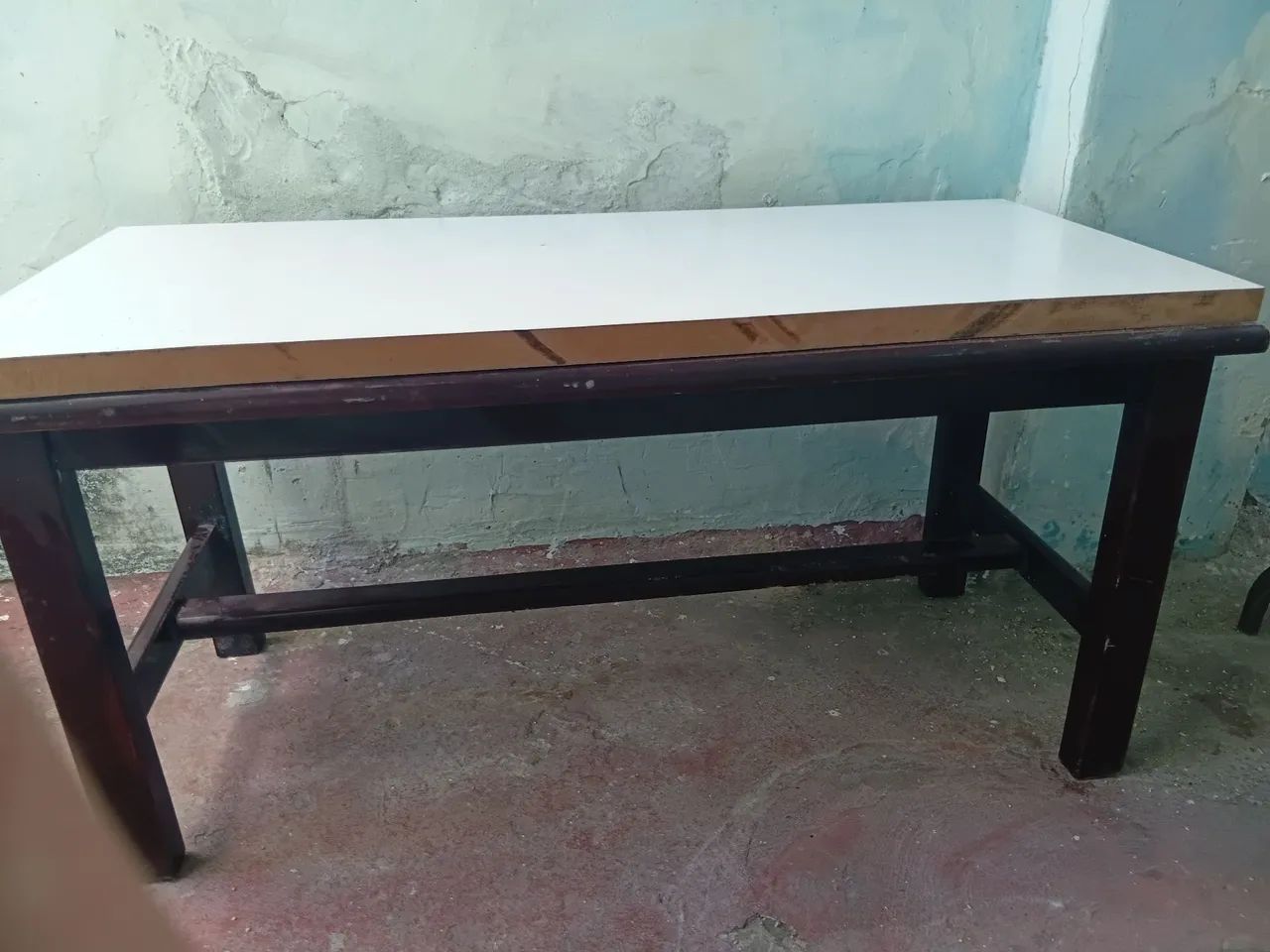 Mesa De Centro Em Madeira Nobre Super Resistente  47x93x42cm No Precinho  - Foto 4