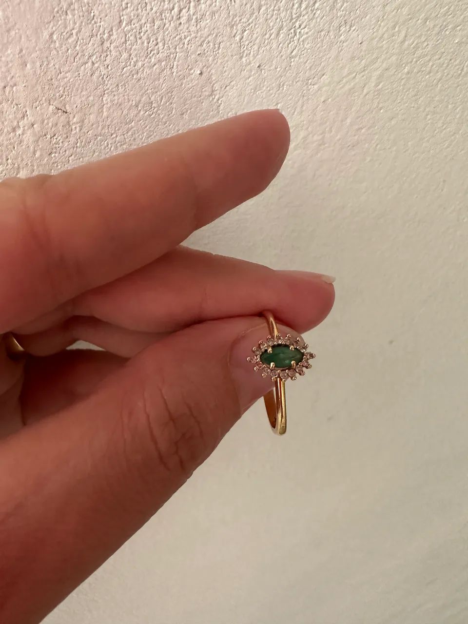 Vendo anel de ouro com brilhantes  - Foto 5