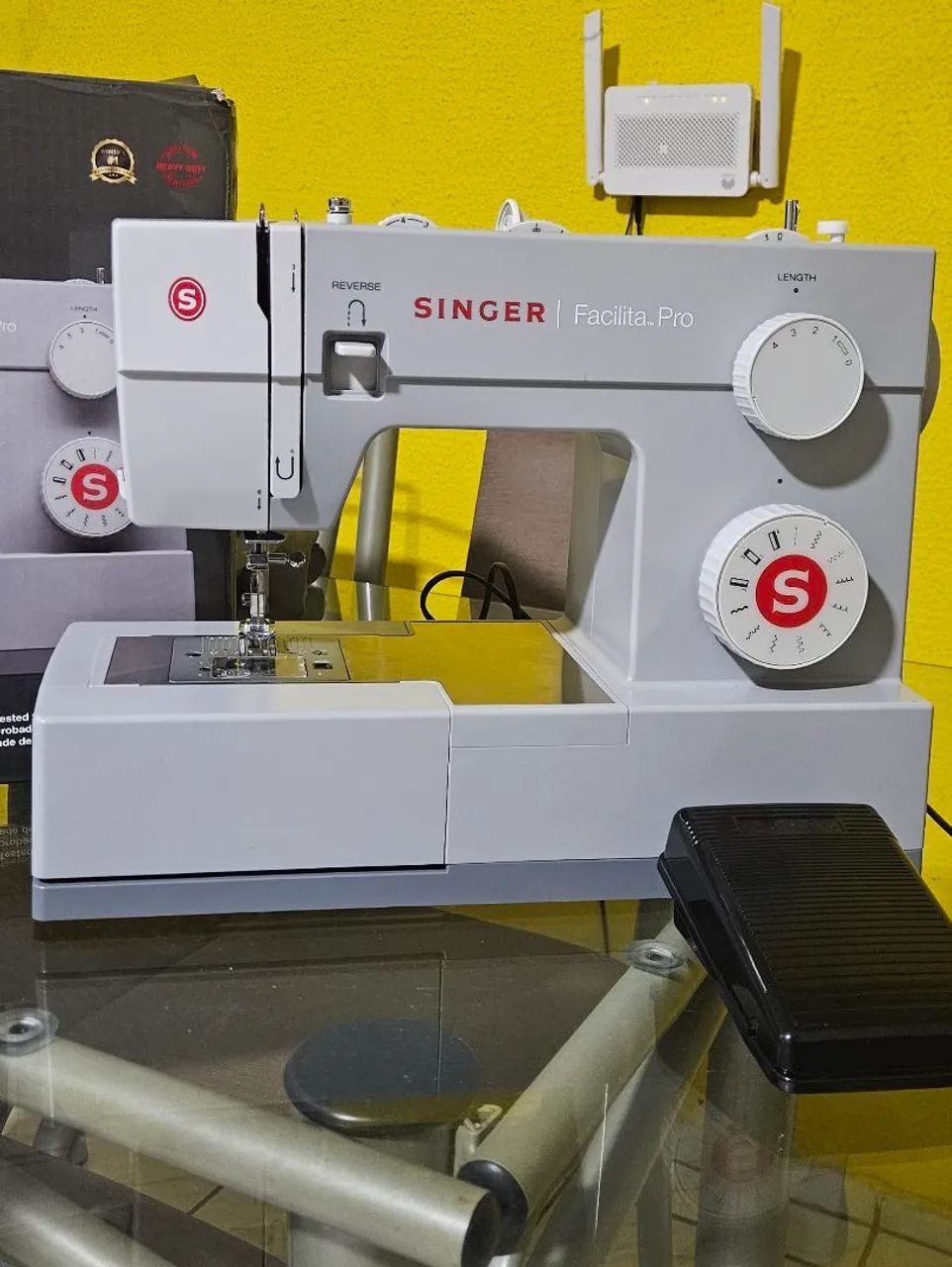 Máquina de Costura Singer  - Foto 2