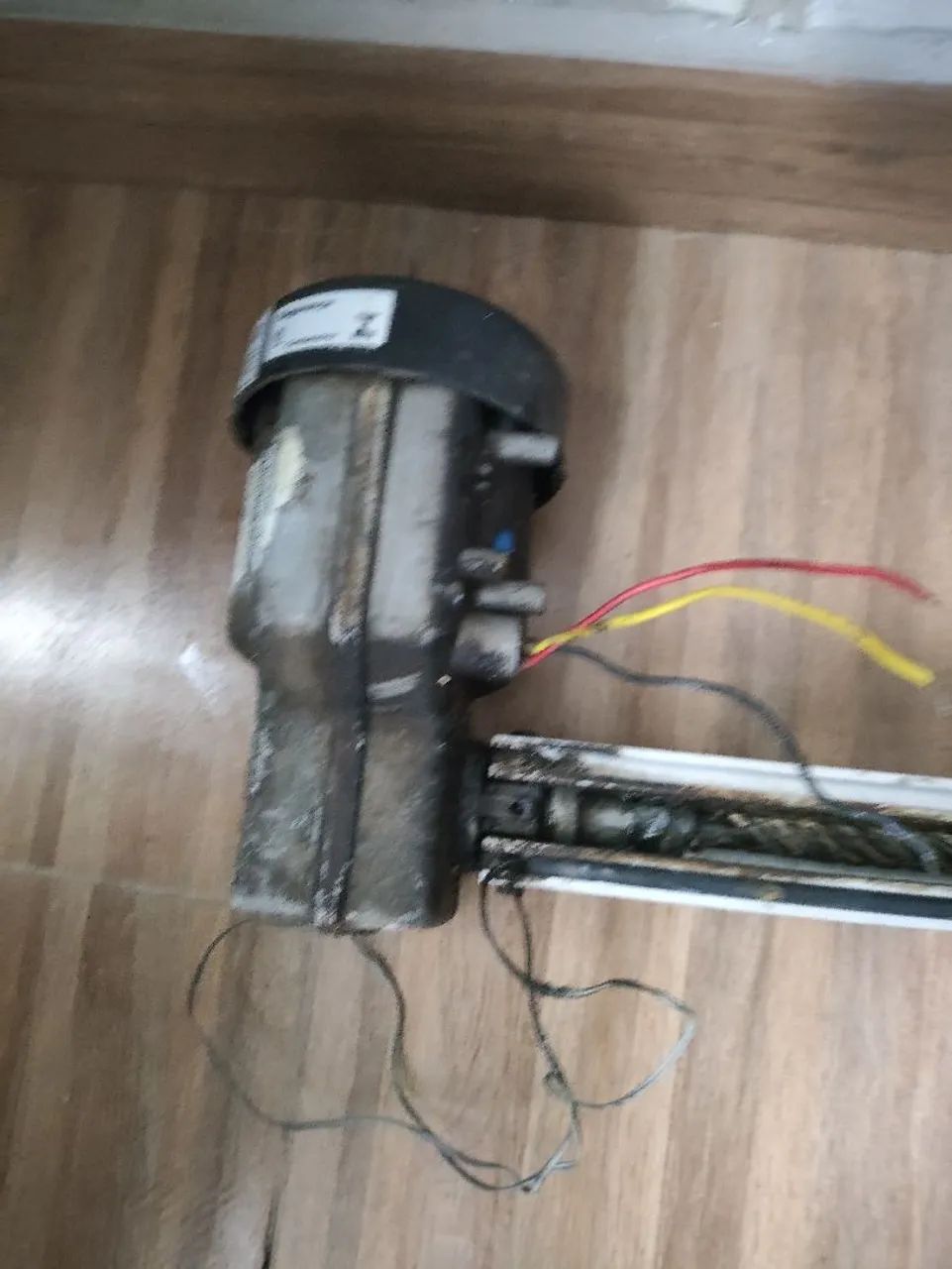 Motor de portão basculante com o braço  - Foto 2