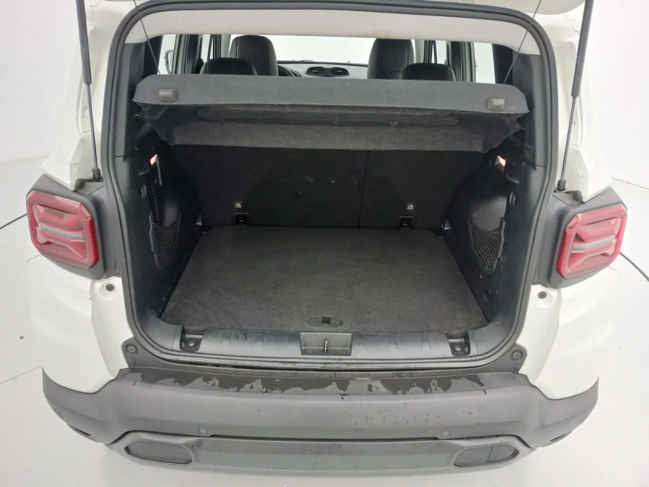 Jeep Renegade Long. T270 1.3 TB 4x2 Flex Aut., foto 9 de 18