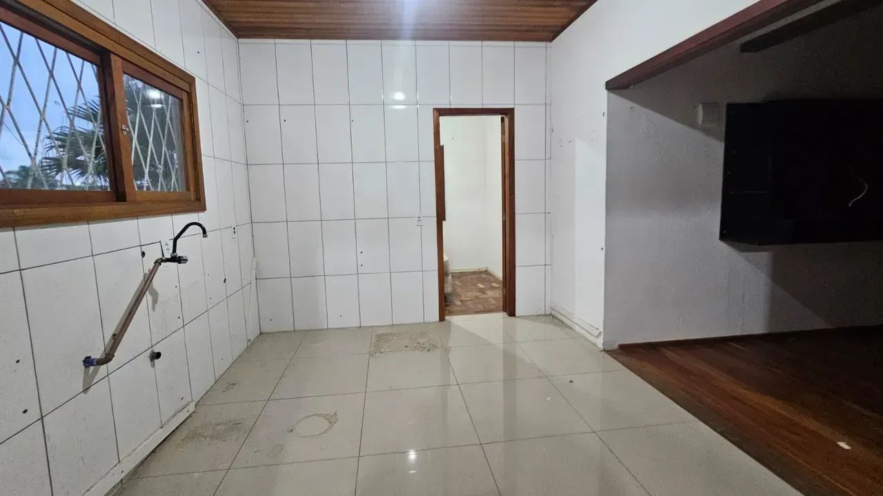 Velleda oferece excelente sítio de 1200m² com casa de 4 dormitórios e próximo do asfalto - Foto 3
