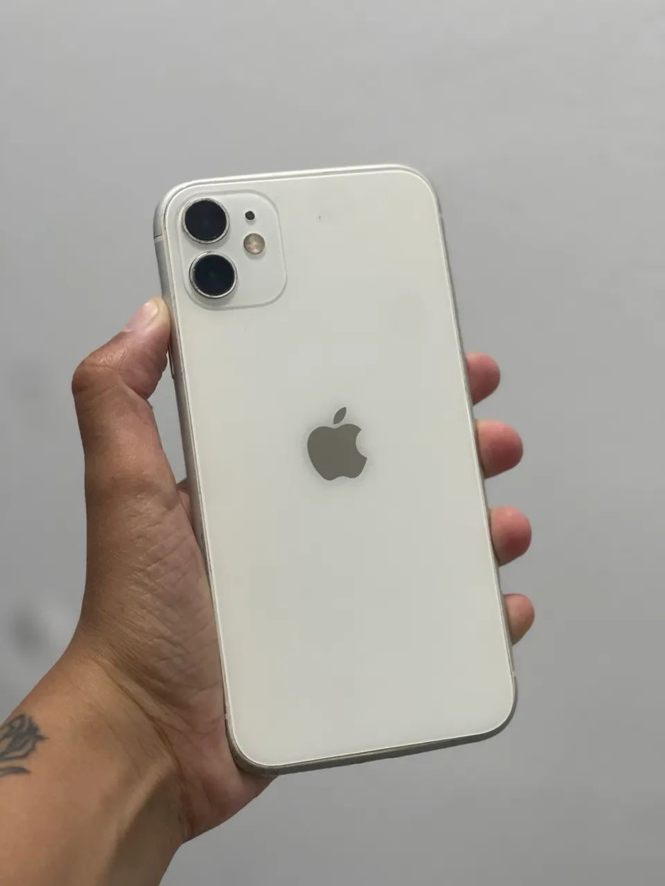 iPhone 11 branco 64gb  - Foto 3