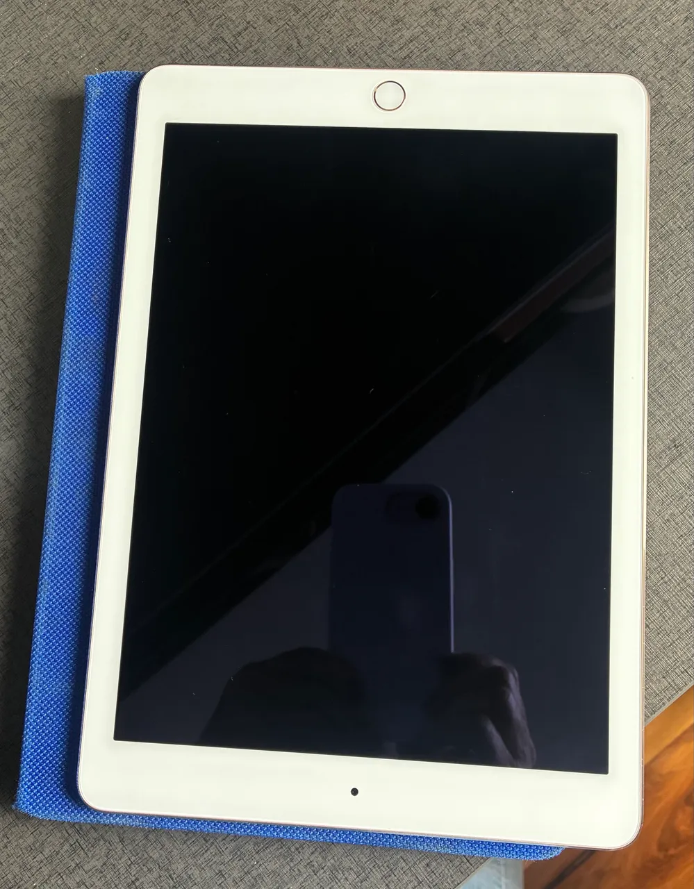 Apple。iPad4。64GB。 ipad-apple-air-4-myfp2ll-a-