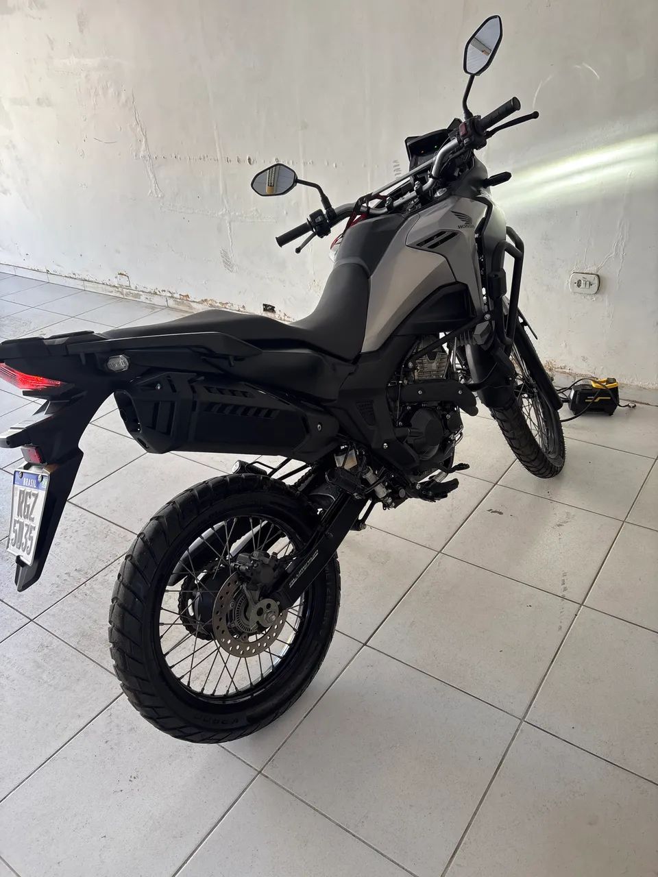 Moto Sahara 300 zero - Foto 2