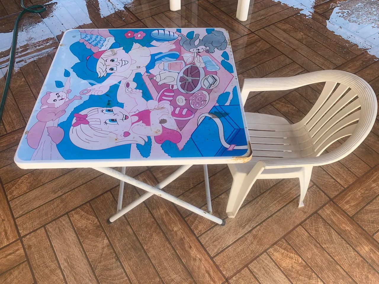 Mesa e cadeira infantil  - Foto 2