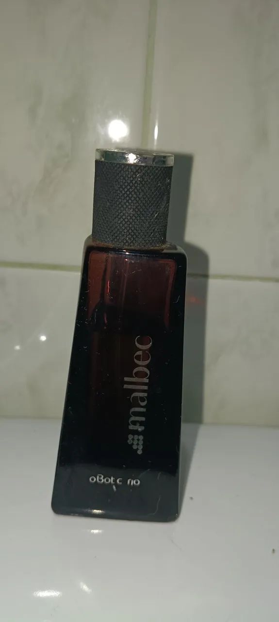 Perfume Malbec pouquíssimo usado