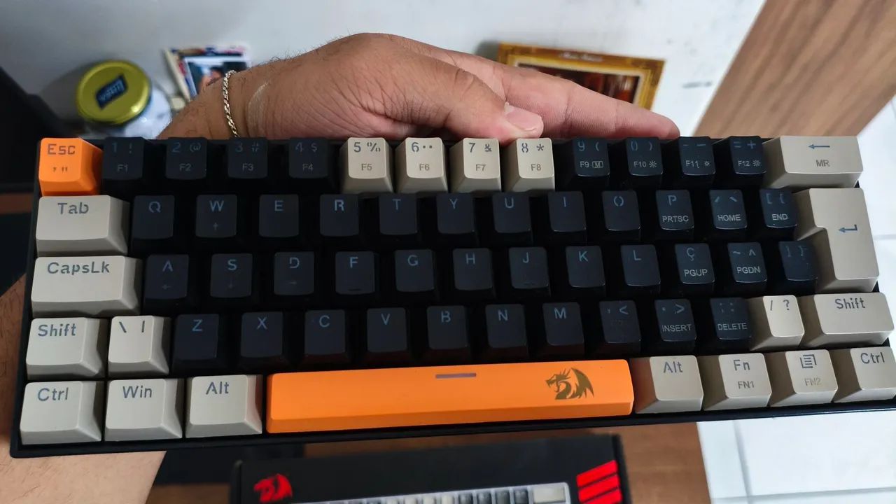 TECLADO REDRAGON LAKSHMI - Foto 3