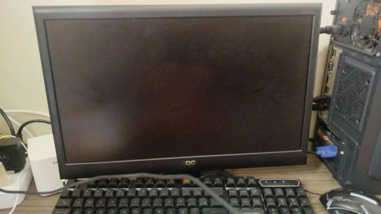 Monitor AOC e950SW 18,5" funcionando perfeitamente!Mon - Foto 3