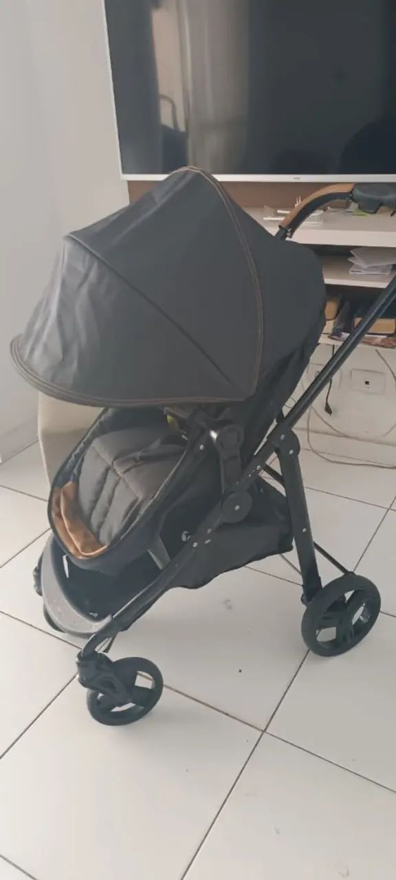 Carrinho e bebê conforto  - Foto 2