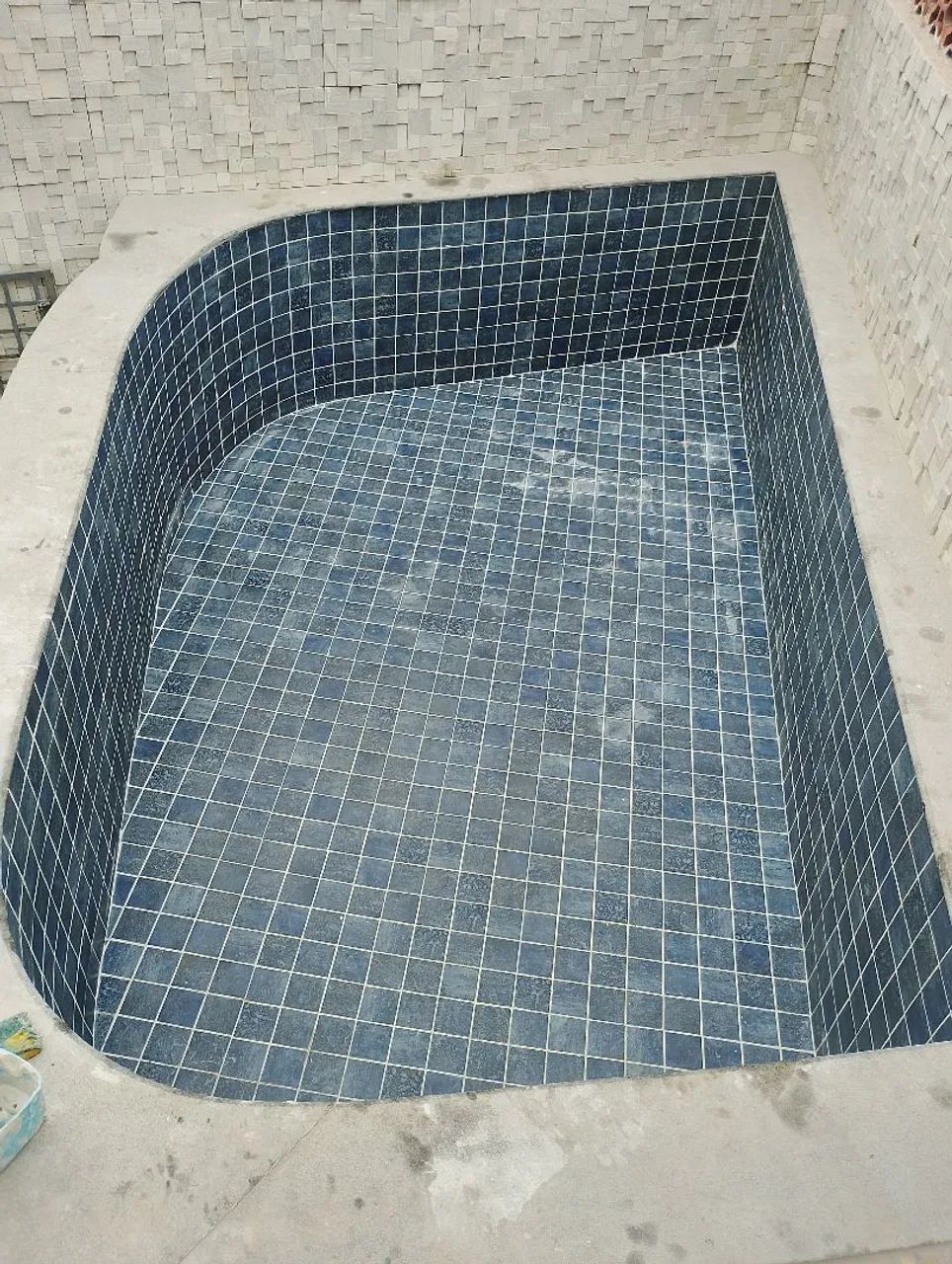 Pedreiro de acabamento confiança e responsabilidade. - Foto 2