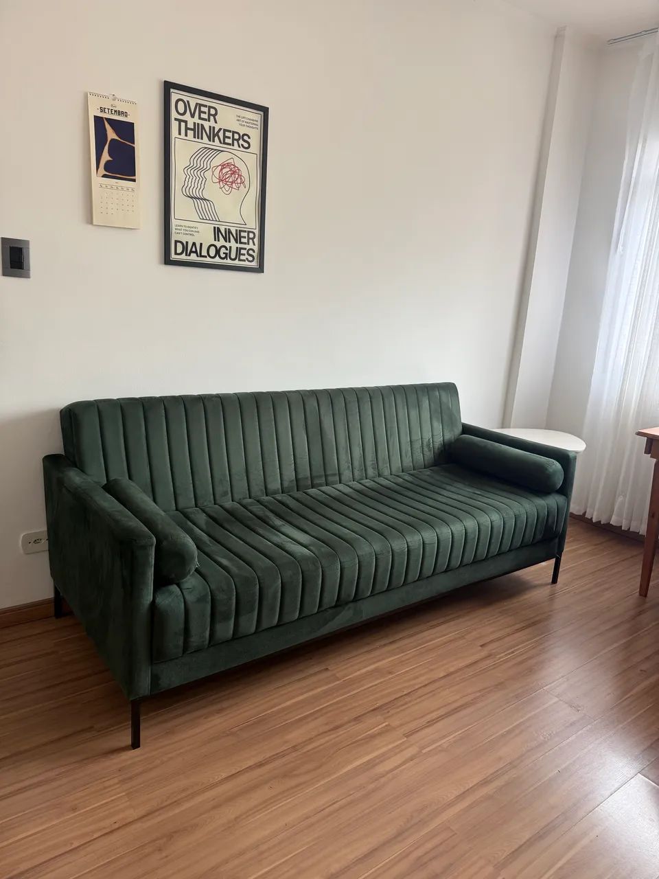Sofá-cama Tokstok SEMINOVO camurça verde
