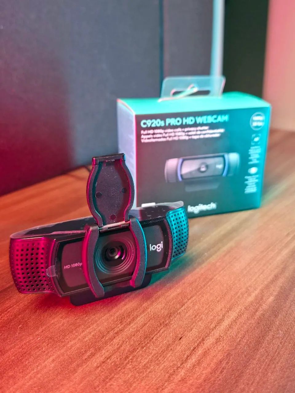 Webcam Logitech C920s Full HD 1080p + Microfone + Tampa de Privacidade