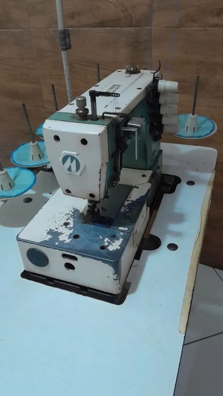 Máquina galoneira industrial seminova