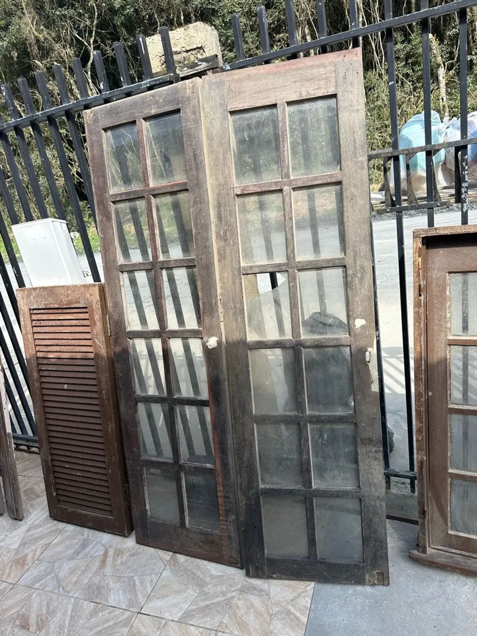 Janelas e portas de imbuia  - Foto 4