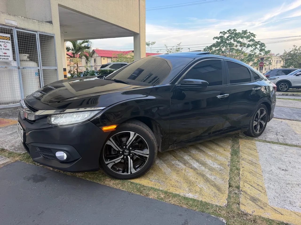 Honda Civic SEDAN TOURING 1.5 TURBO 16V AUT.4P 2017
