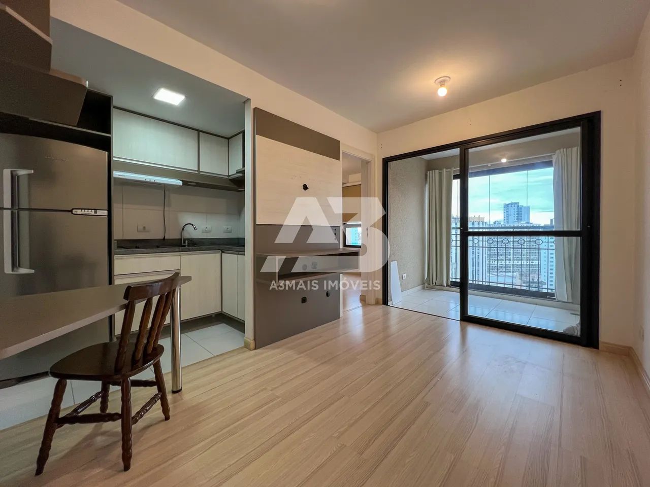 Apartamento de 48 m² com 1 quarto para aluguel no Centro - Foto 2