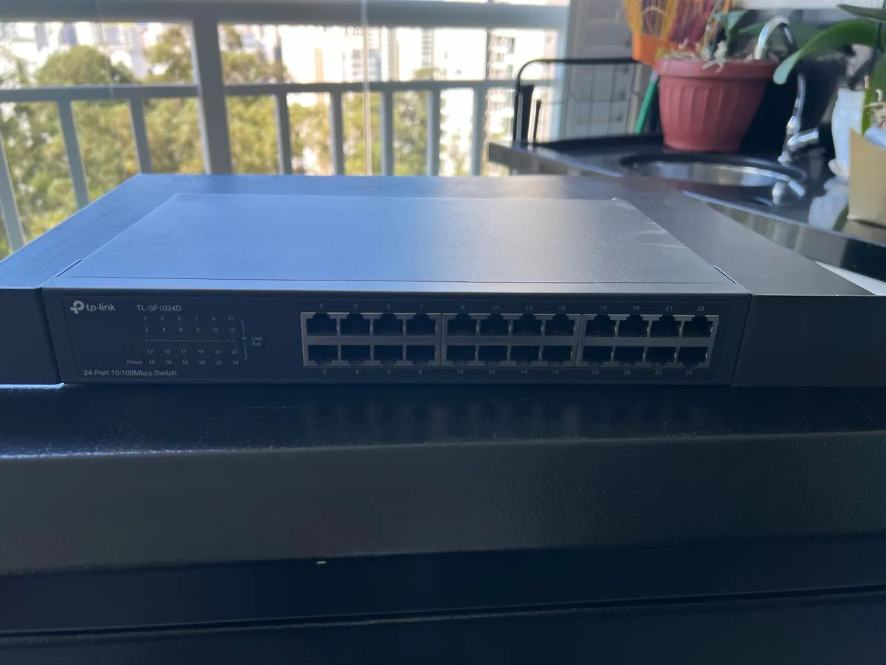 VENDO SWITCH TP-LINK 24 PORTAS - Foto 4