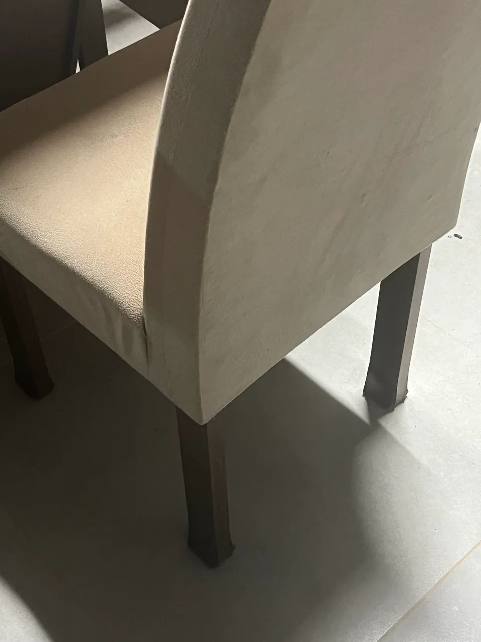 Mesa com 6 cadeiras - Foto 2
