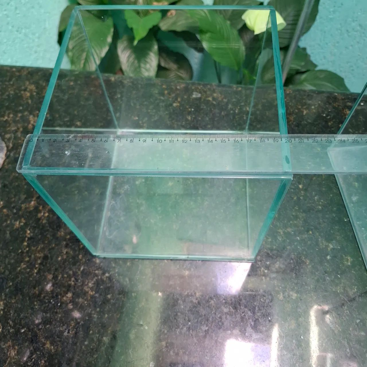 Vaso cachepô de vidro quadrado 20x20 cm - Foto 2