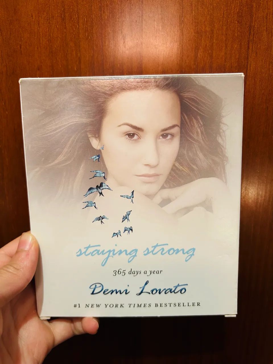Demi Lovato - Audiobook Staying Strong