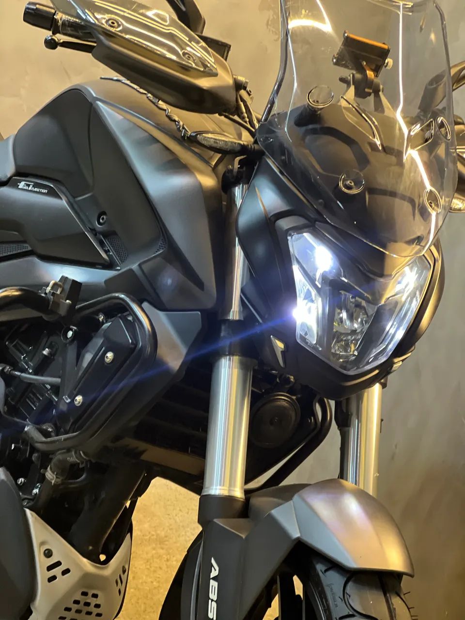 BAJAJ DOMINAR 400 2025 - Foto 2