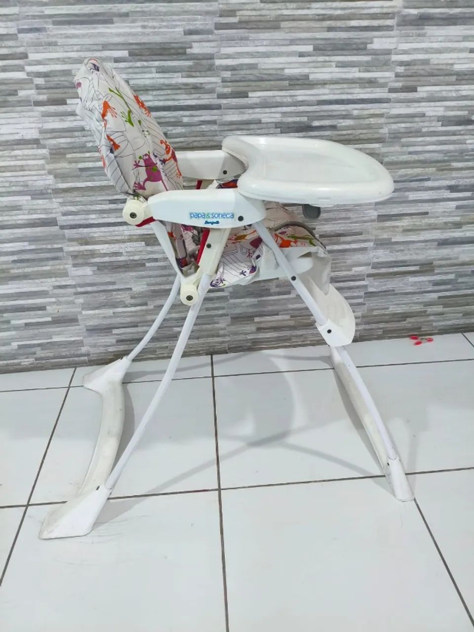 Cadeira de Alimentação Burigotto Bon Appetit + Monstrinhos 2