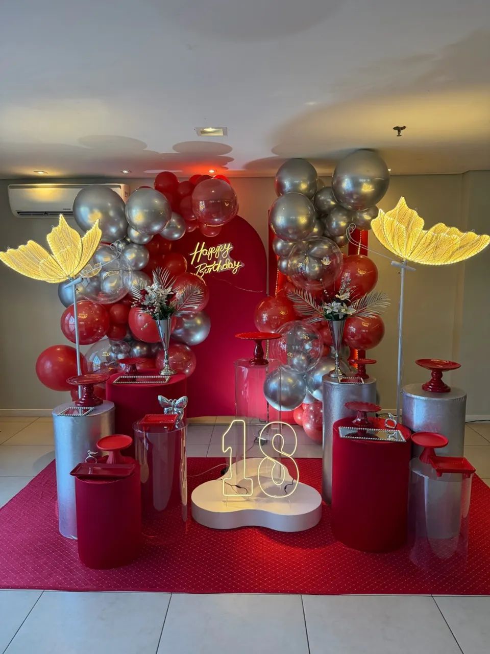 Decoração vermelha com prata  - Foto 4