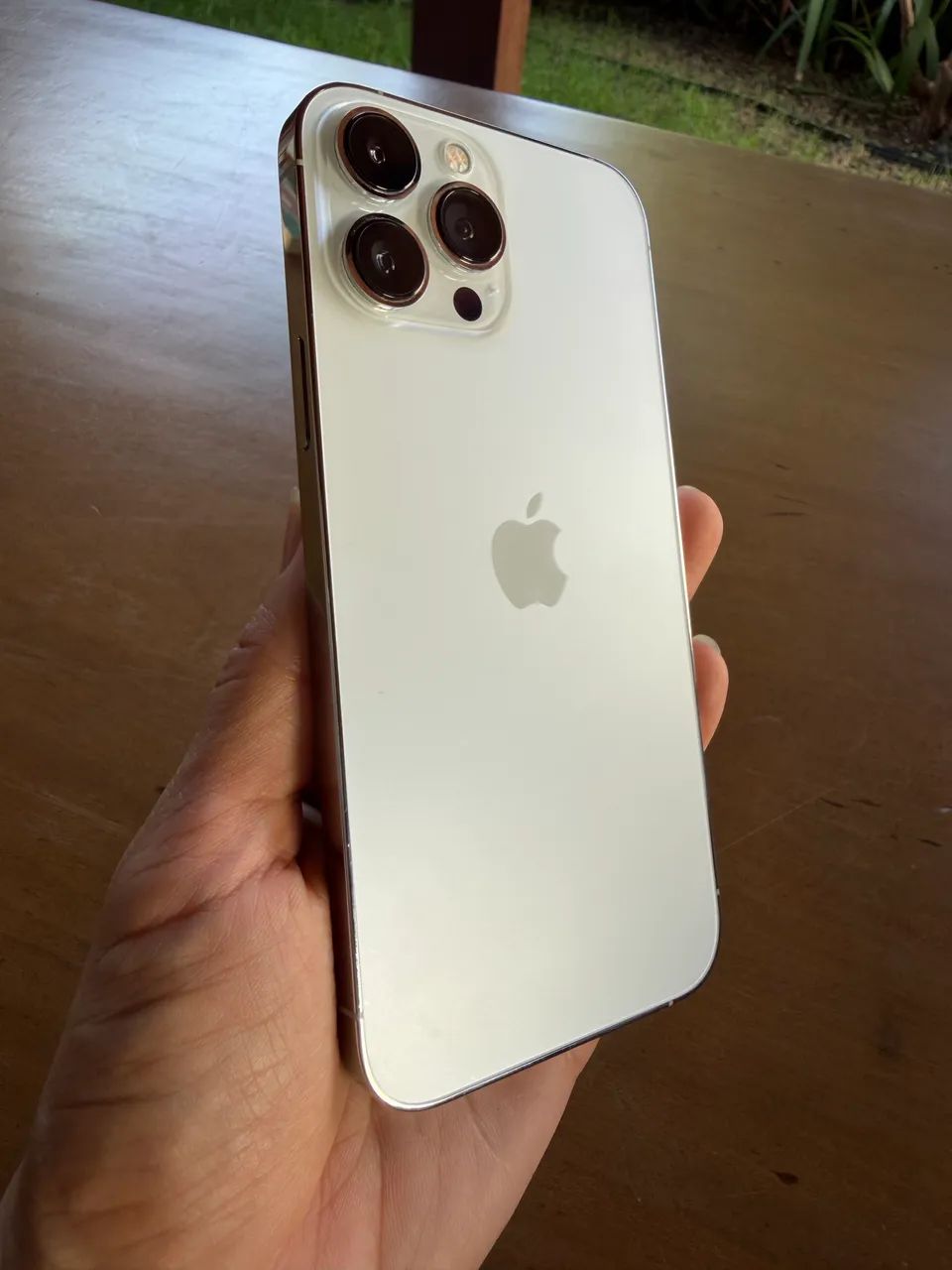 Iphone 13 Pro Max com carregador e caixa - Foto 3