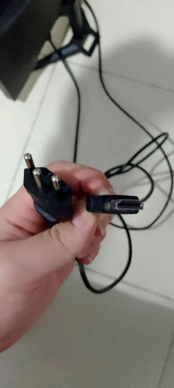 MONITOR LF2 com leve defeito - Foto 3