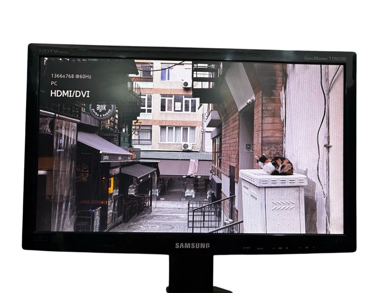 Monitor TV Samsung T19B300 18.5 LED com conv digital integrado - Foto 2