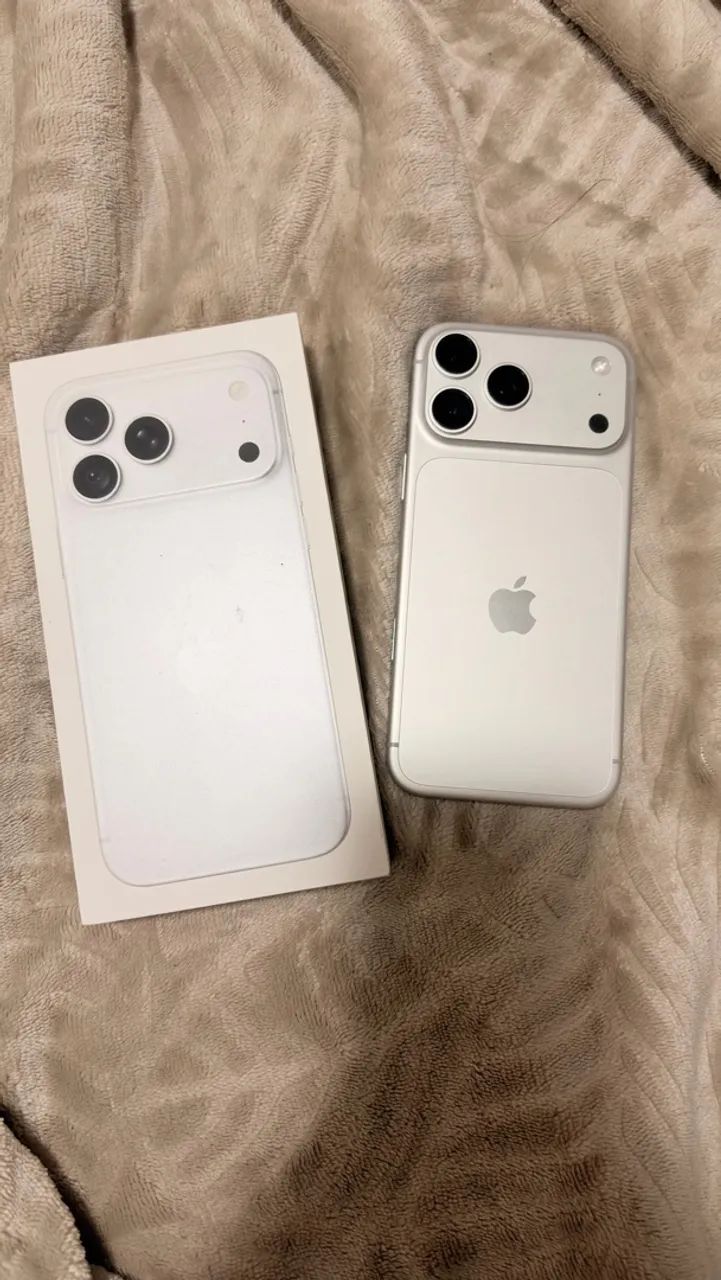 iPhone 18 pro Max 256gb + MagSafe original GRÁTIS  - Foto 2