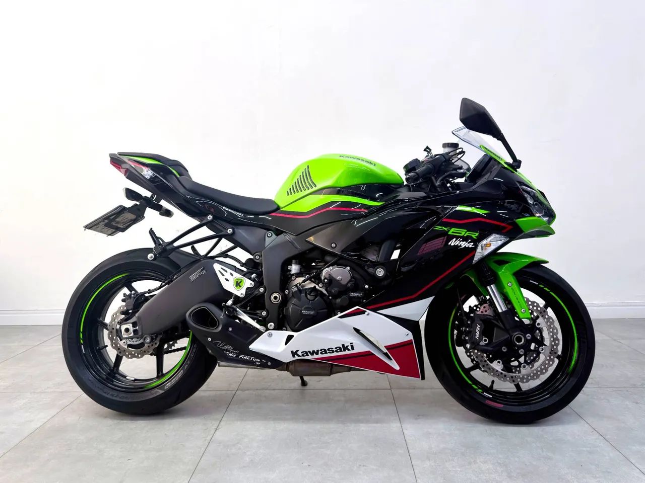 Kawasaki Zx-6r 636cc 2023 - 1519579251 | OLX