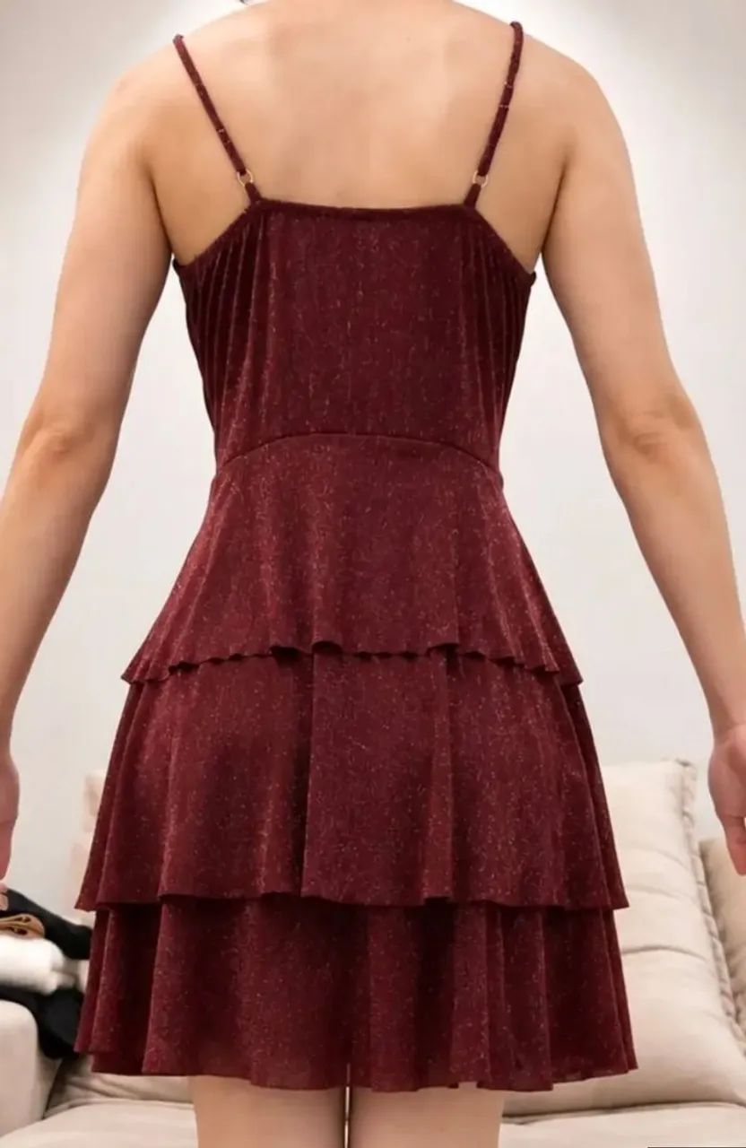VESTIDO BORDO COM BRILHO MIDI - Foto 2