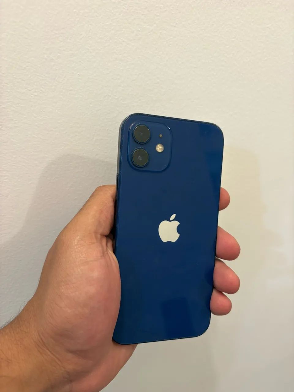 iPhone 12 - 64 gigas  - Foto 2