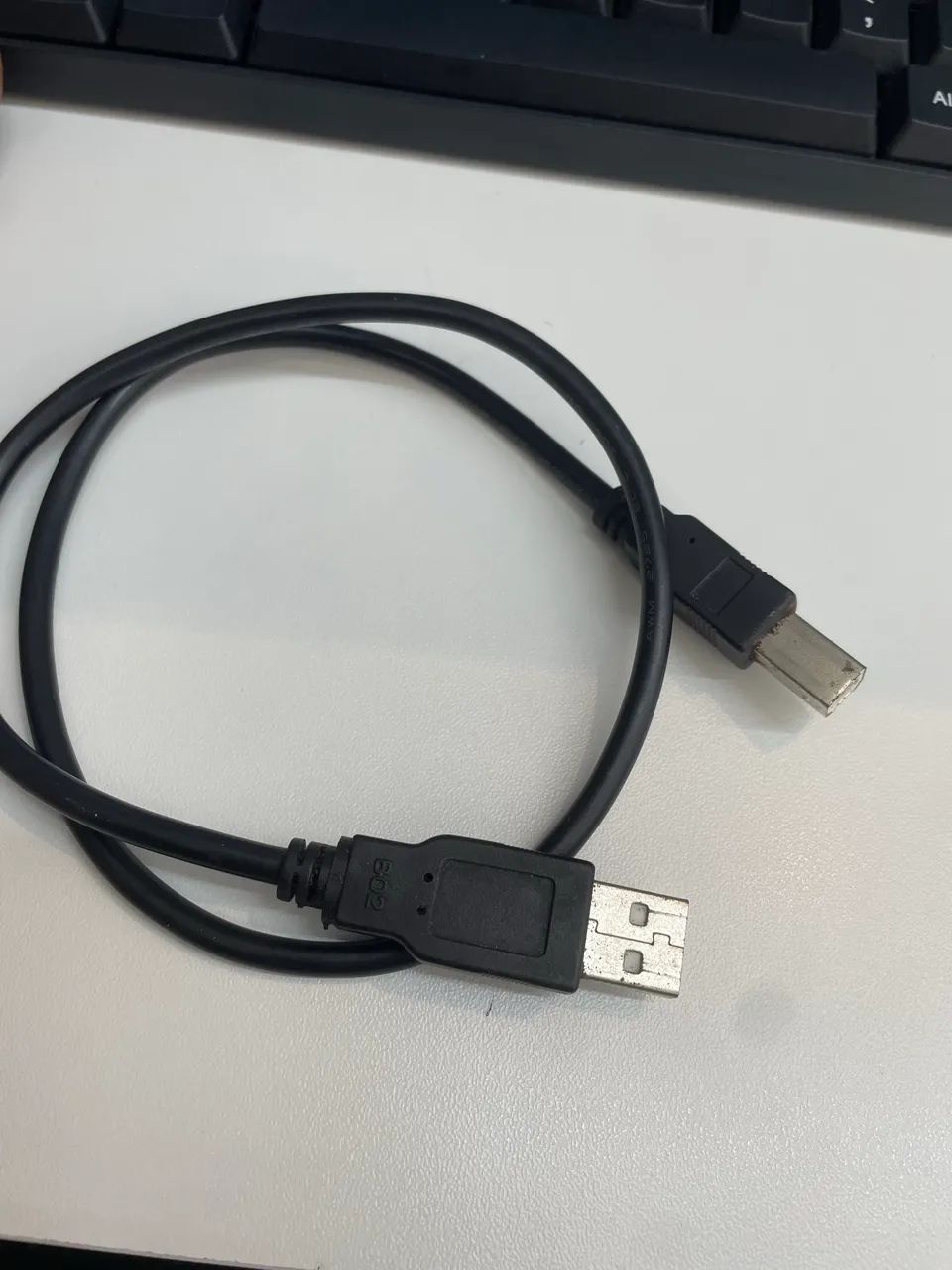 Cabo USB 2.0 com conectores USB A macho e USB B macho. - Foto 2