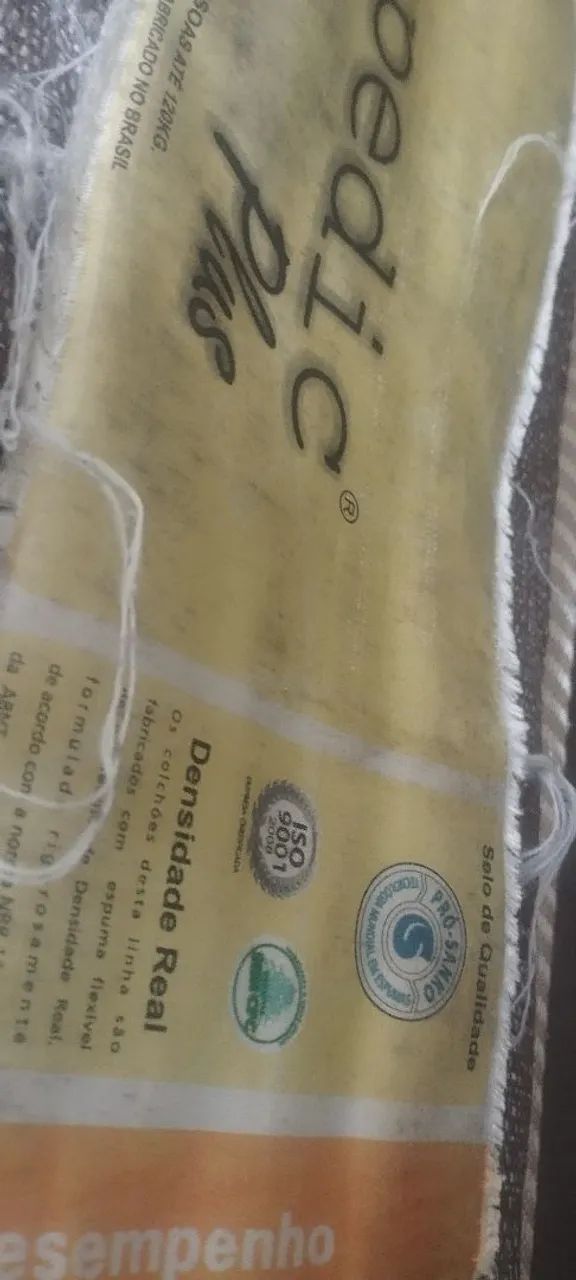 Cama casal com base em baú  - Foto 3