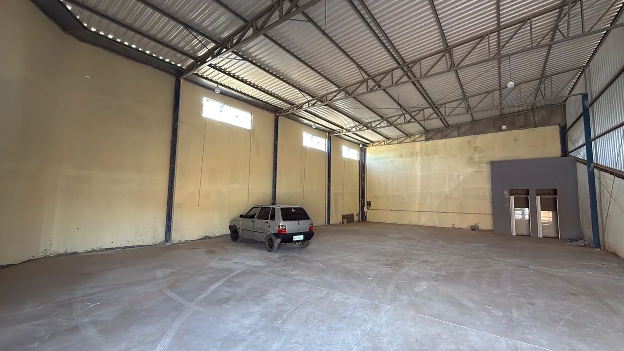 Alugo Galpão Comercial