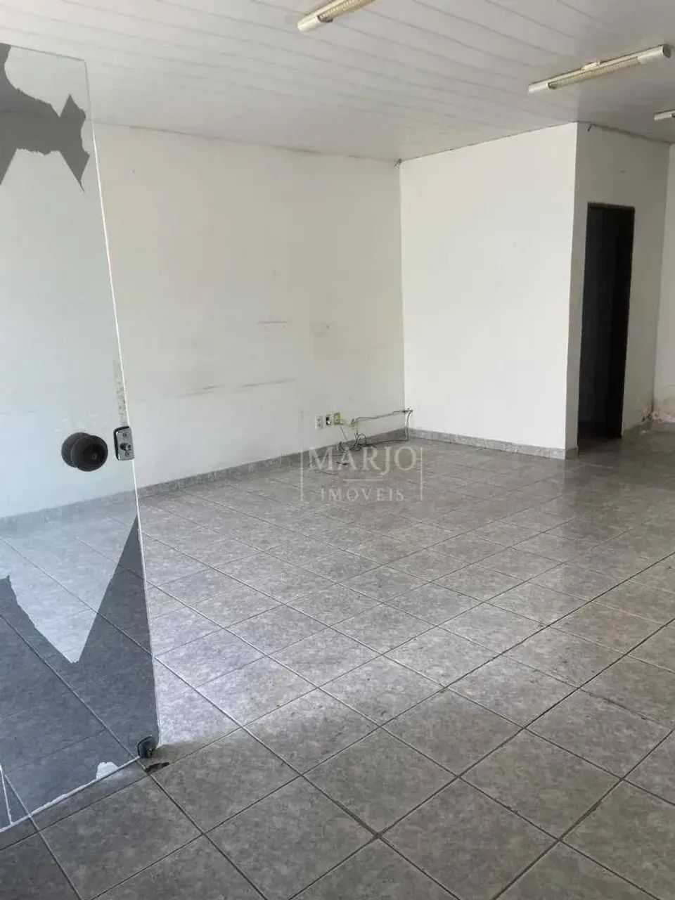 Loja para alugar no Centro de Maceió-Estacionamento para clientes. - Foto 5