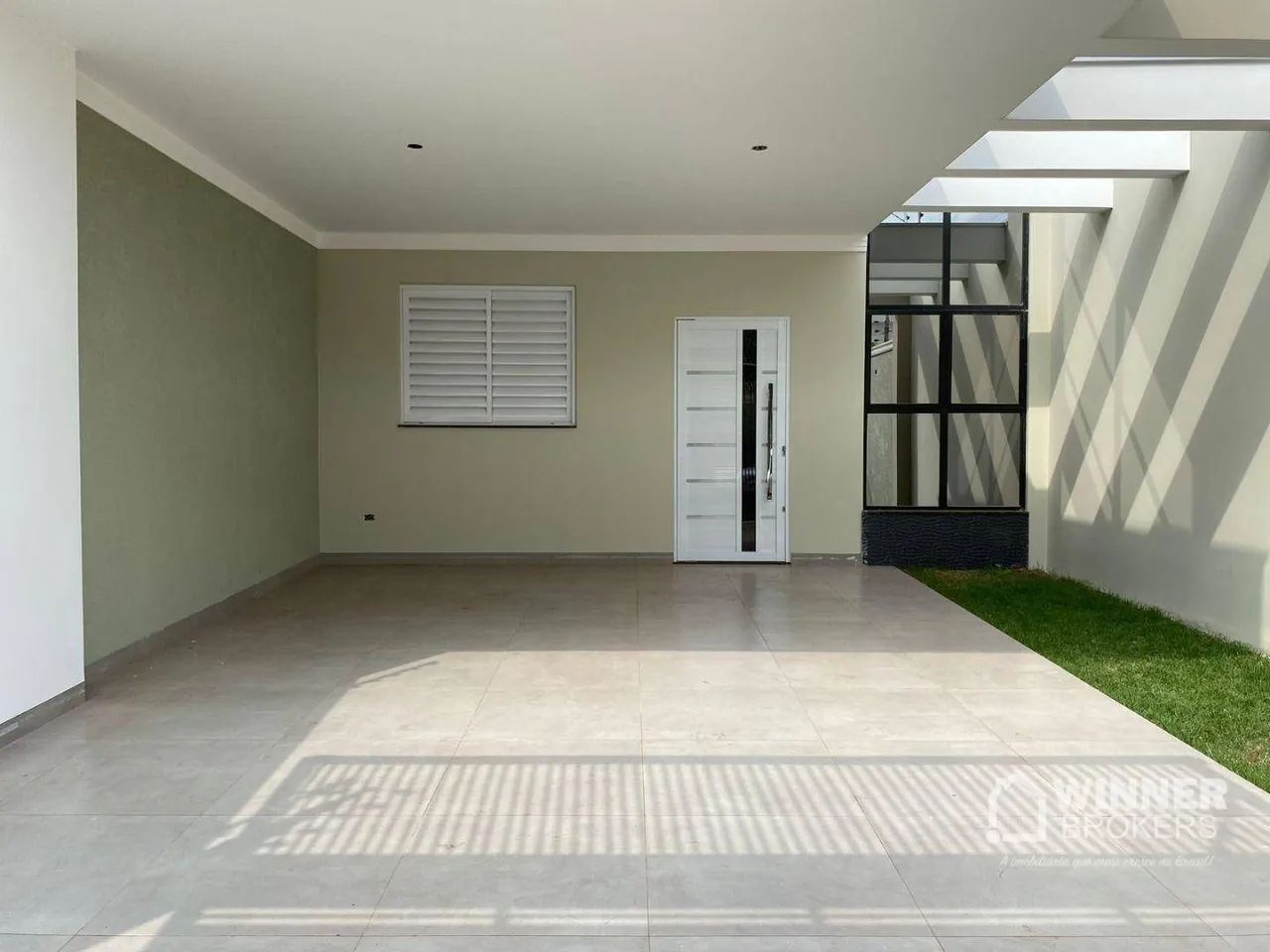 Casa com 3 dormitórios à venda, 122 m² por R$ 850.000,00 - Jardim Canadá - Maringá/PR - Foto 2