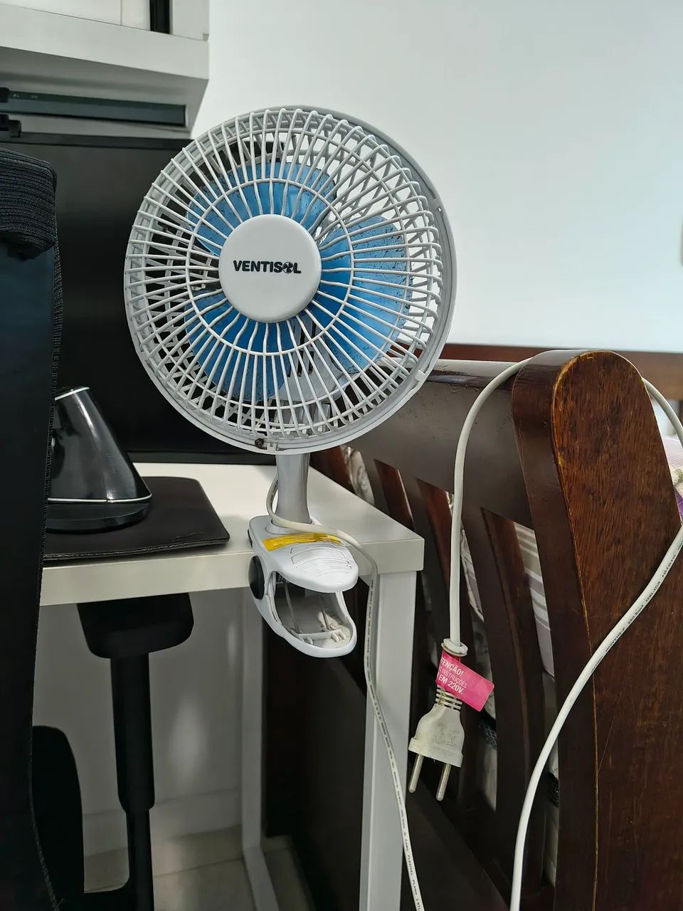 Mini ventilador com grampo com ajuste de direção e angulo