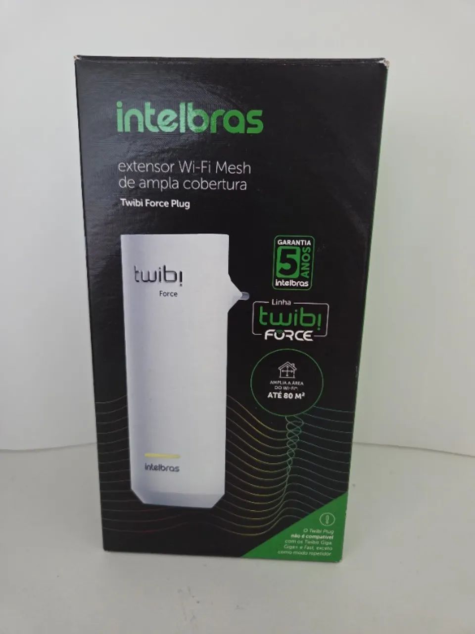 Este é um repetidor/extensor Wi-Fi Mesh Intelbras Twibi Force Plug na cor branca - Foto 4