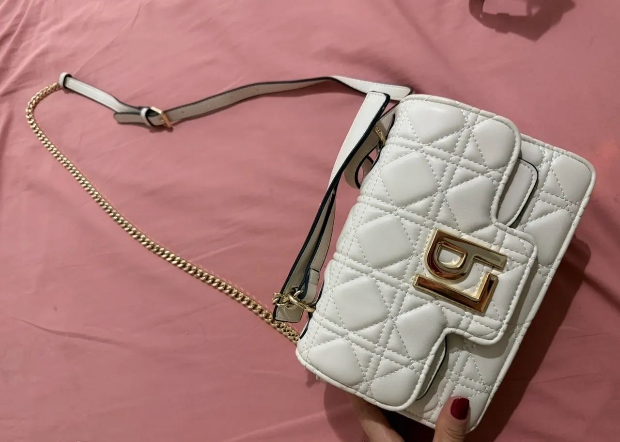 Bolsa lança perfume  - Foto 2