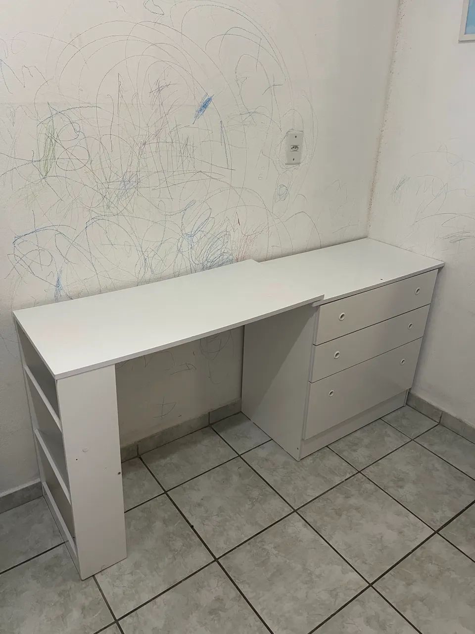 Cômoda infantil com mesa de estudo  - Foto 3