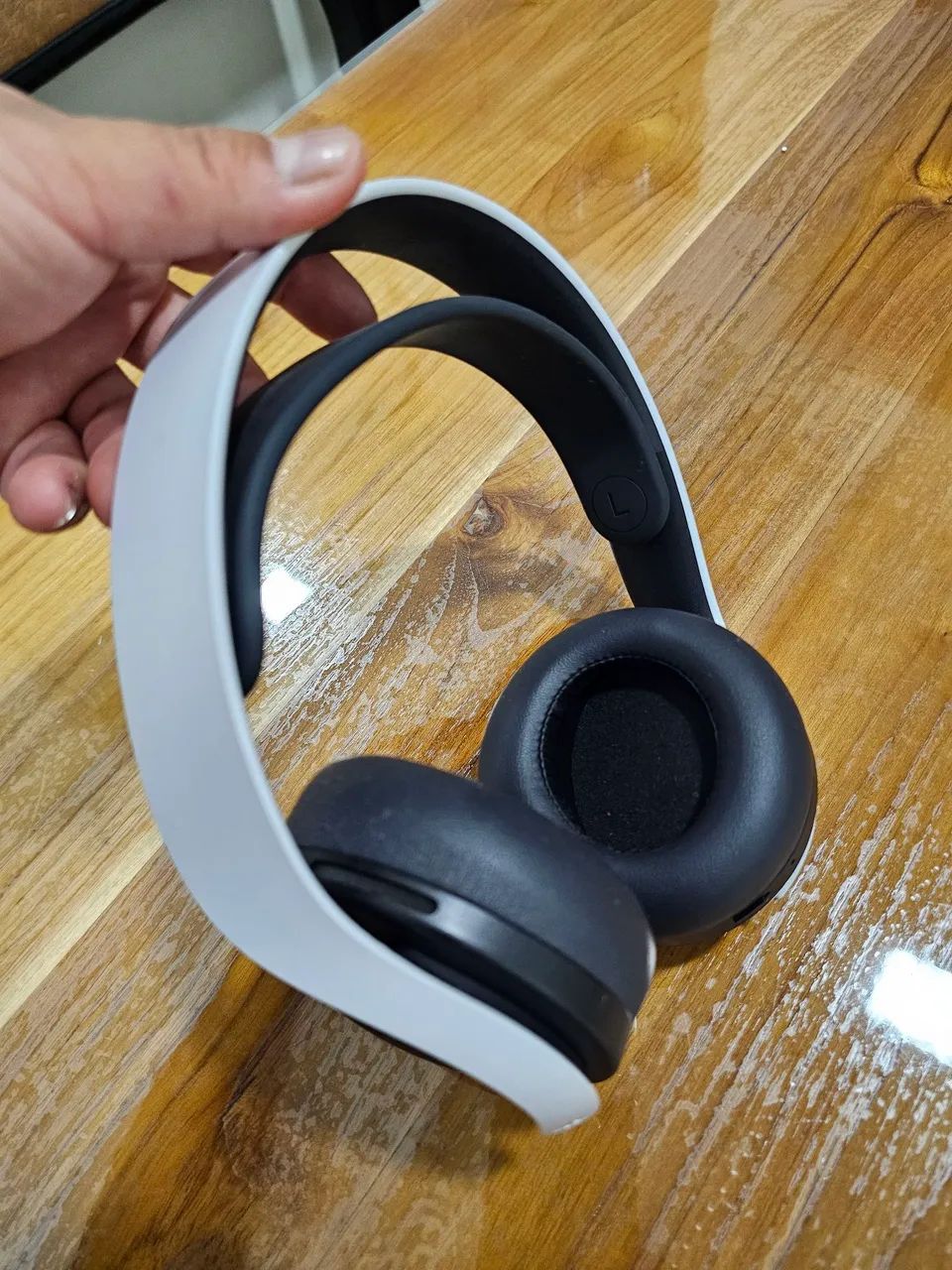 Fone pulse 3D PS5 PRATICAMENTE NOVO - Foto 3